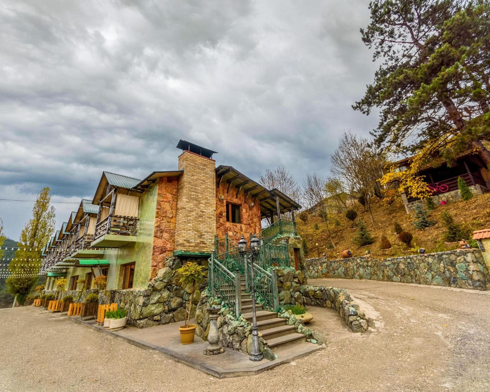 Haghartsin Hotel And Restaurant Dilijan Exterior foto